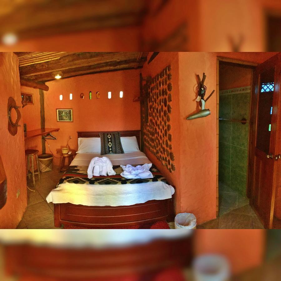 פורטו איורה Lonesome George Ecolodge מראה חיצוני תמונה