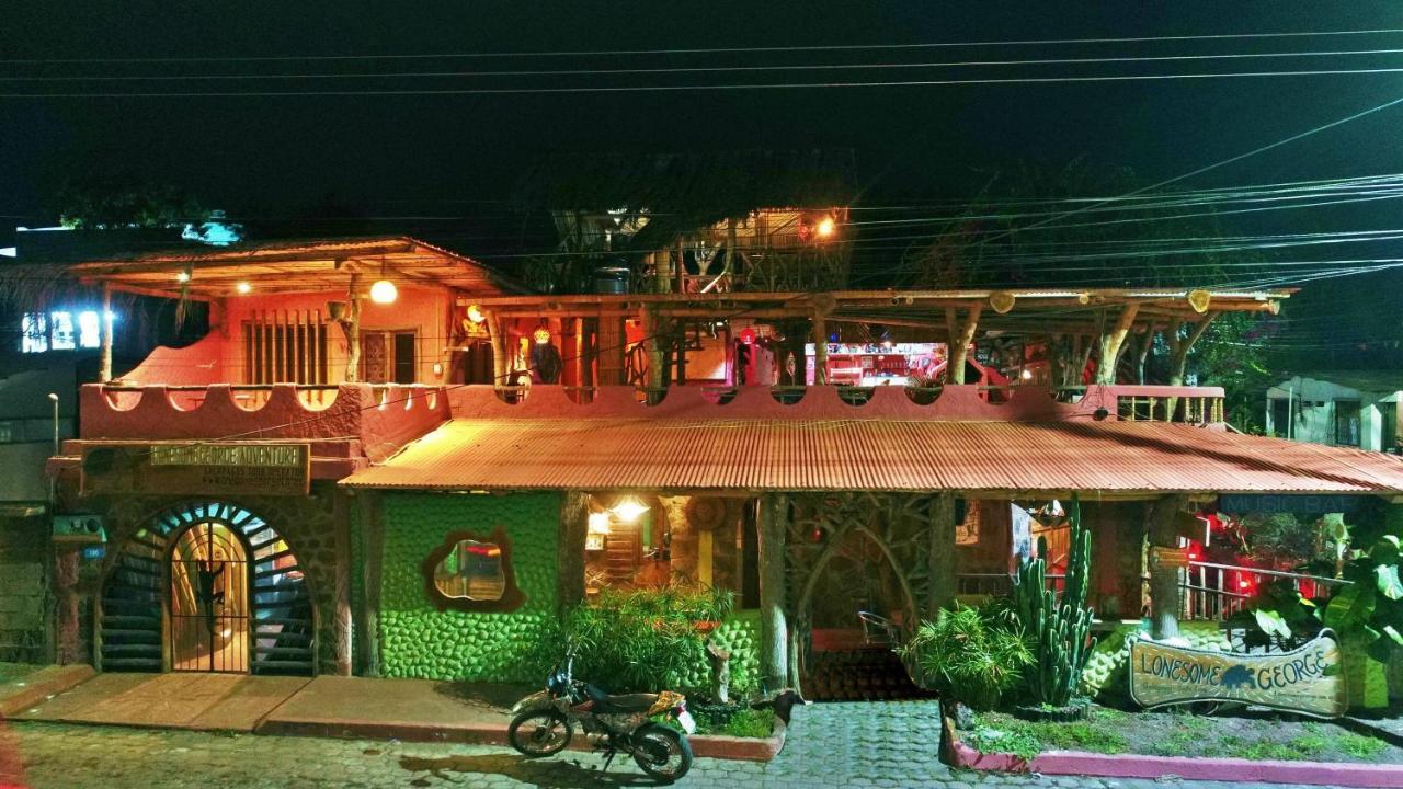 פורטו איורה Lonesome George Ecolodge מראה חיצוני תמונה